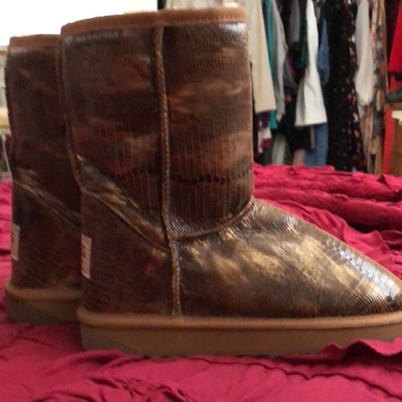 Authentic Made in Australia Blue Mountains UGG Boots ~ NWT!!! - Picture 5 of 15